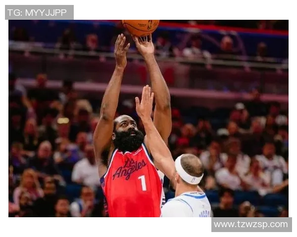 哈登31+5+8力不从心快船不敌戏法3连败,萨格斯23+7瓦格纳20分